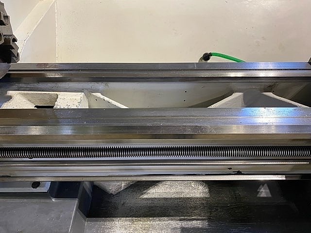 COLCHESTER TRIUMP2500 Lathe Image 6