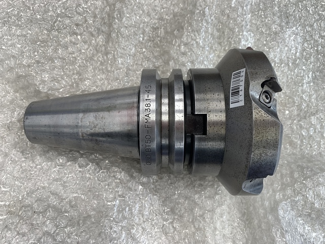 SANDVIK RA260.22S-125-12LJ-38.1 Milling Cutter Image 1