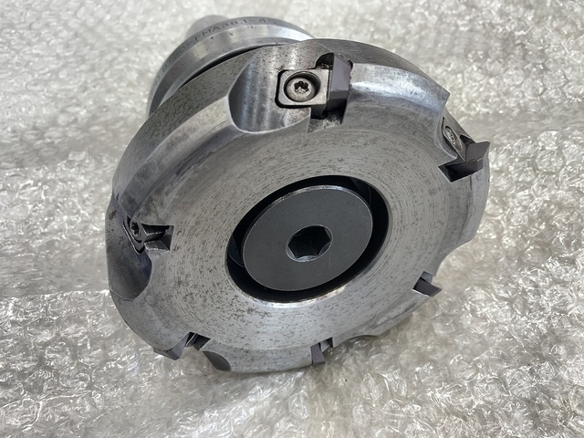 SANDVIK RA260.22S-125-12LJ-38.1 Milling Cutter Image 2