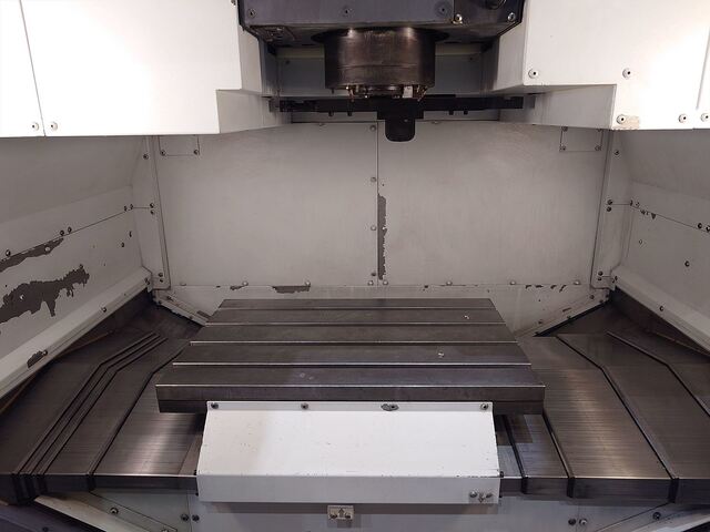 MORI SEIKI NV4000 Vertical Machining Center Image 3