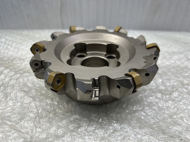 京セラ MFPN45160R-12T-M フライスカッター の画像 2枚目