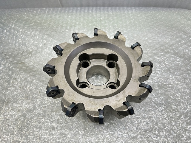京セラ MFPN45160R-12T-M フライスカッター の画像 1枚目