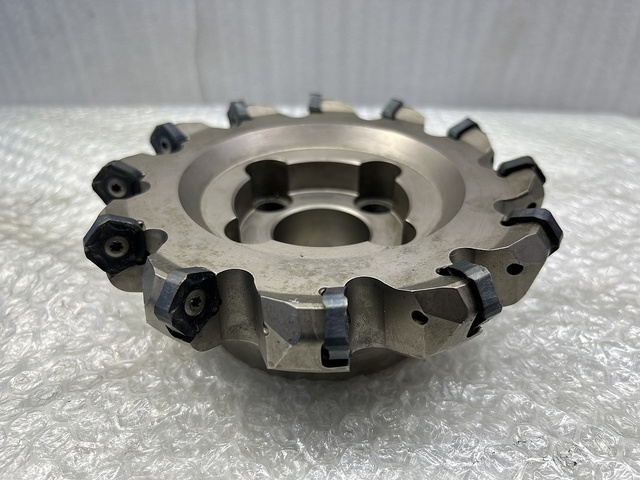 京セラ MFPN45160R-12T-M フライスカッター の画像 2枚目