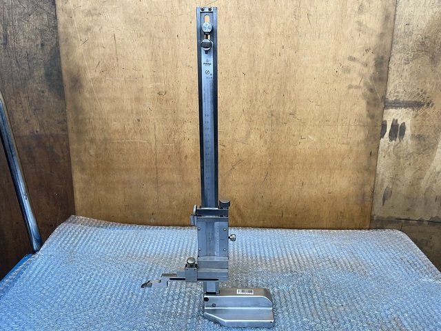 Mitutoyo 300 Height Image 1
