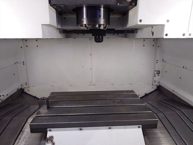 MORI SEIKI NV4000 Vertical Machining Center Image 3