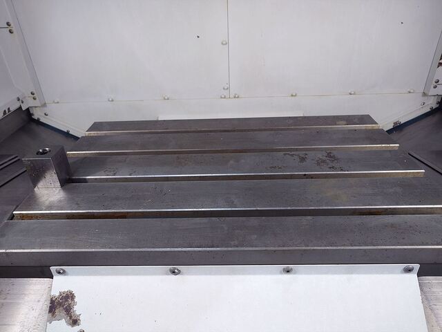 MORI SEIKI NV4000 Vertical Machining Center Image 4