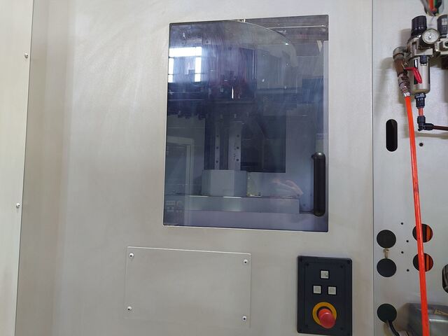 MORI SEIKI NV4000 Vertical Machining Center Image 12