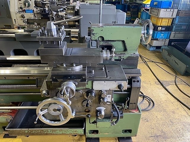 Dainichi Machinery DLG-SHB 63×100 Lathe Image 7