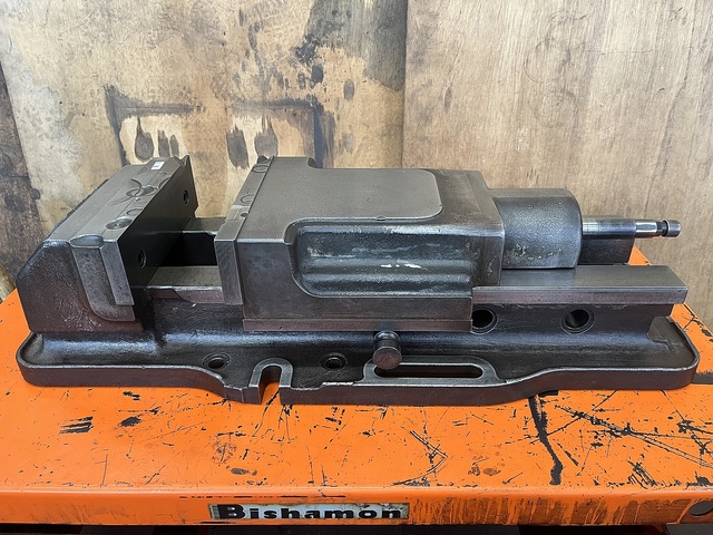 TAKEDA MACHINE TOOLS TK-250HVS Vice Image 1