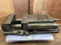 TAKEDA MACHINE TOOLS TK-250HVS Vice C112708 Image