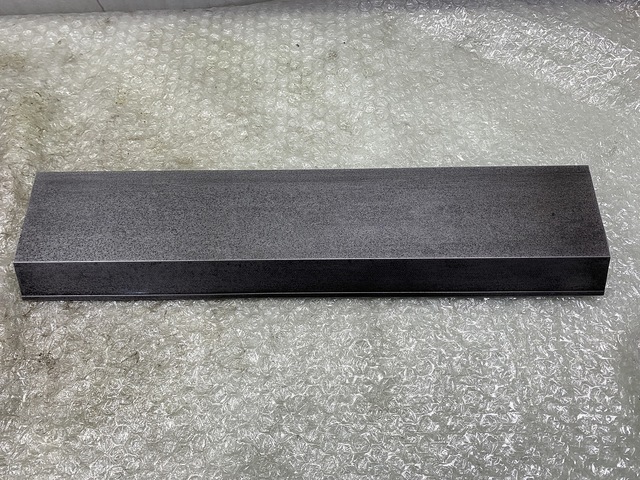 --  金型 の画像 1枚目