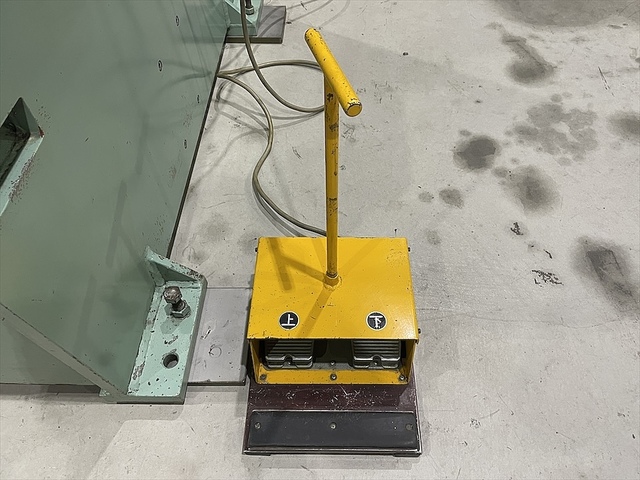 TOYO HPM-30S Press Brake/Bender Image 7
