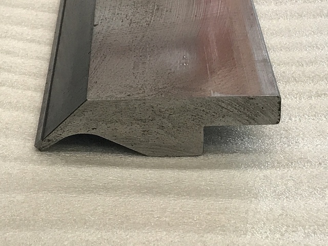 アマダ  金型 の画像 1枚目