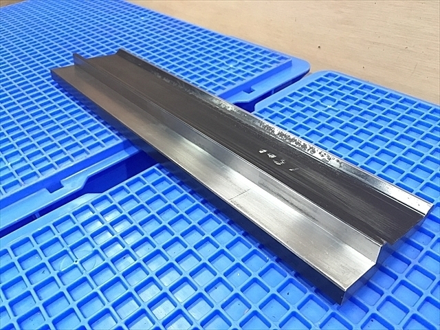 アマダ 100-0.2 金型 の画像 5枚目