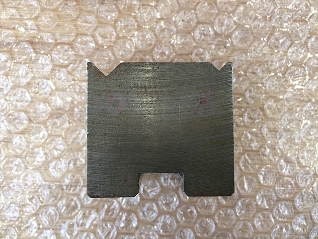 アマダ 30240 金型 の画像 1枚目