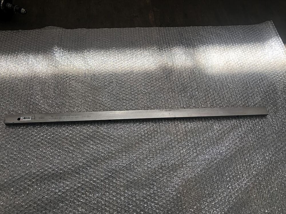 アマダ 321 金型 C129559 の画像
