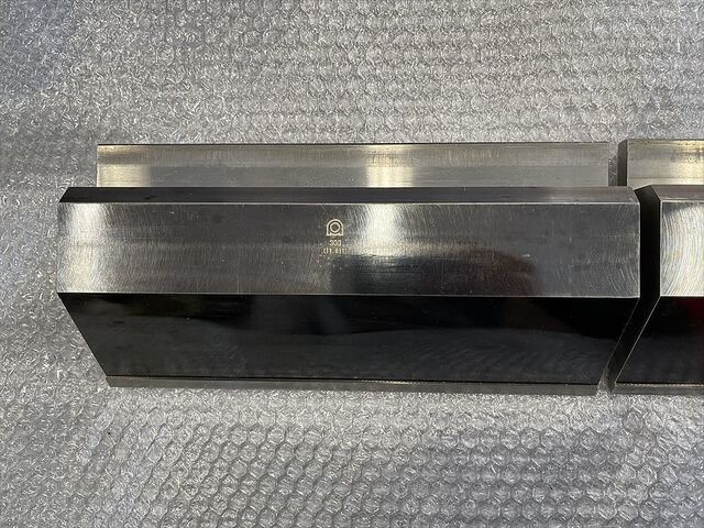 AMADA 48 Die Image 2
