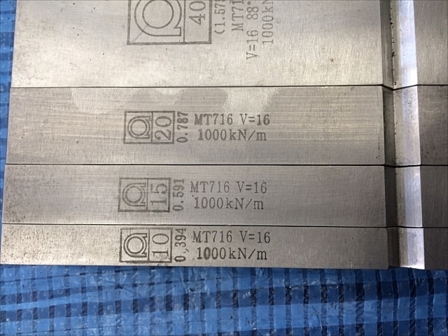 AMADA MT712 Die Image 2