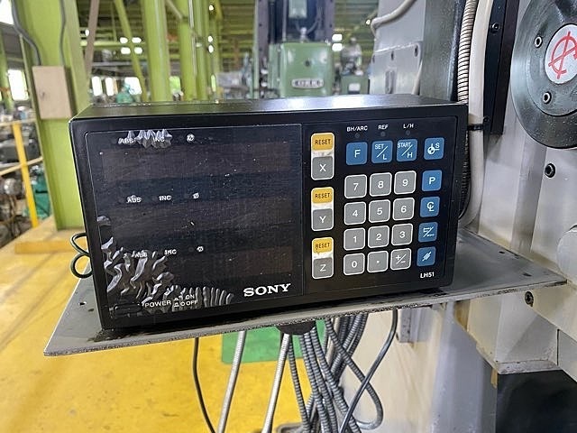 YAMASAKI GIKEN YZ-8C Vertical Milling Machine Image 8