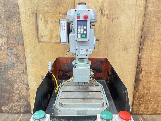 ブラザー BT71-521 Desktop Drilling Machine Image 2