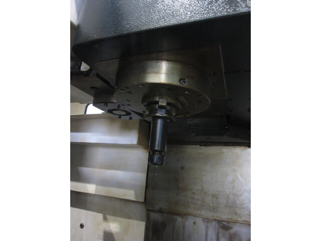 MAZAK VCN510C Vertical Machining Center Image 4