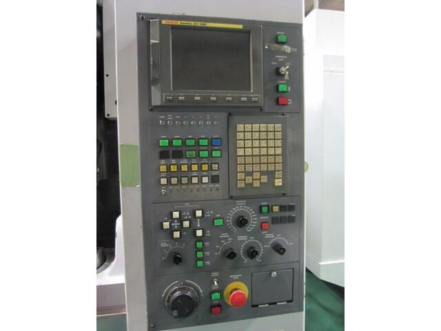 ヨコセラ/日新工機 CERA-G400MI/MAX-410i 立型マシニングセンタ の画像 3枚目