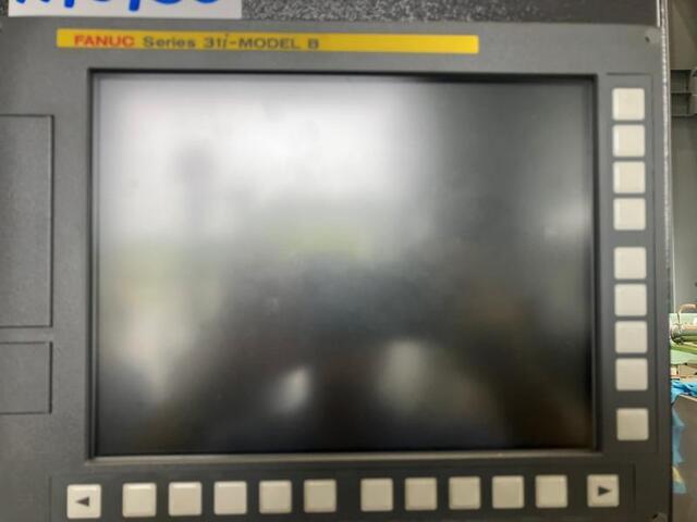 Okuma M-44VII Vertical Machining Center Image 3