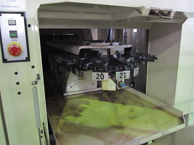 安田工業 YBM-640V-PC 立型マシニングセンタ の画像 5枚目