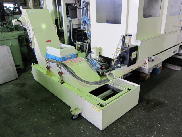 安田工業 YBM-640V-PC 立型マシニングセンタ の画像 8枚目