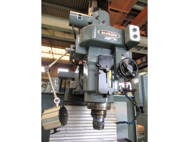 MAKINO BNI-85 NC Vertical Milling Machine Image 4