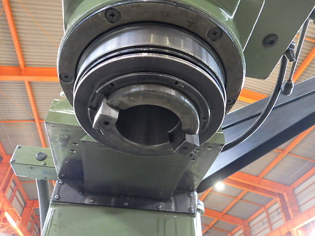 牧野フライス製作所 AEV5-85 NC立型フライス盤 の画像 5枚目
