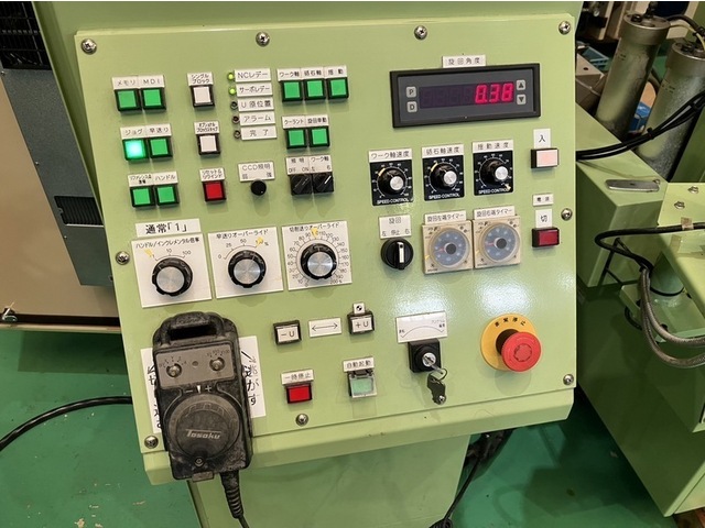 カネヒラ DFM210-CNC1 NC工具研削盤 の画像 4枚目