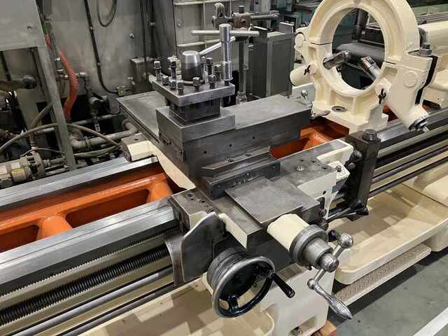 Takisawa Machine Tool TAL-600 Lathe Image 5