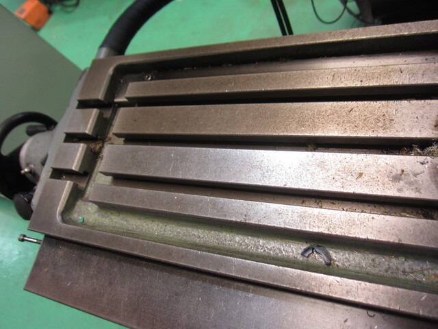 MAKINO KVJP-55 Vertical Milling Machine Image 5