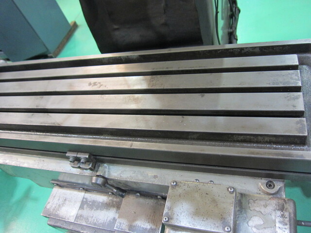 AMADA AM103 Vertical Milling Machine Image 5