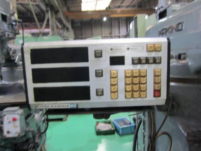 MAKINO KSJP-55 Vertical Milling Machine Image 6