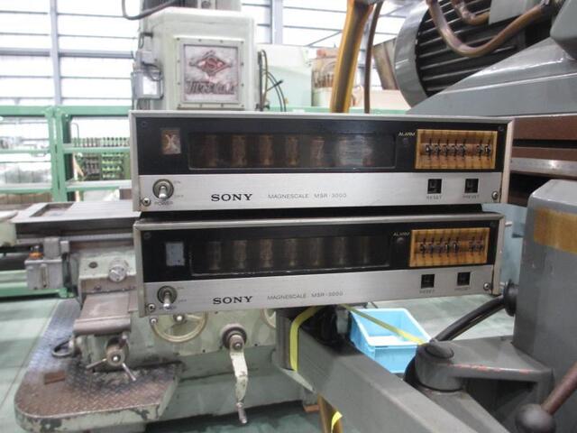 ROKU-ROKU SANGYO RUM-5 Vertical Milling Machine Image 6