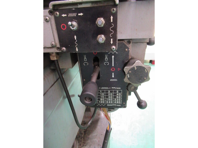 KANTO KOKI KR-N25KⅡ Vertical Milling Machine Image 5