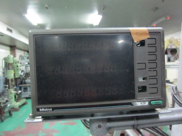 HITACHI SEIKO 2MW-V Vertical Milling Machine Image 7