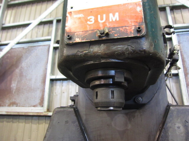 NIIGATA MACHINE TECHNO 3UM Universal Milling Machine Image 5