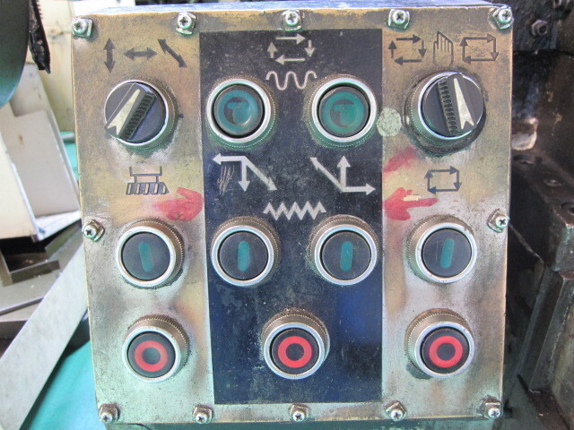 NIIGATA MACHINE TECHNO 3UM Universal Milling Machine Image 6