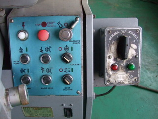 岡本工作機械製作所 PSG-52C 成形研削盤 の画像 5枚目