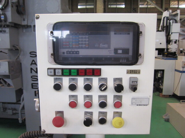 MICRON MACHINERY MIC-150 Centerless Image 3