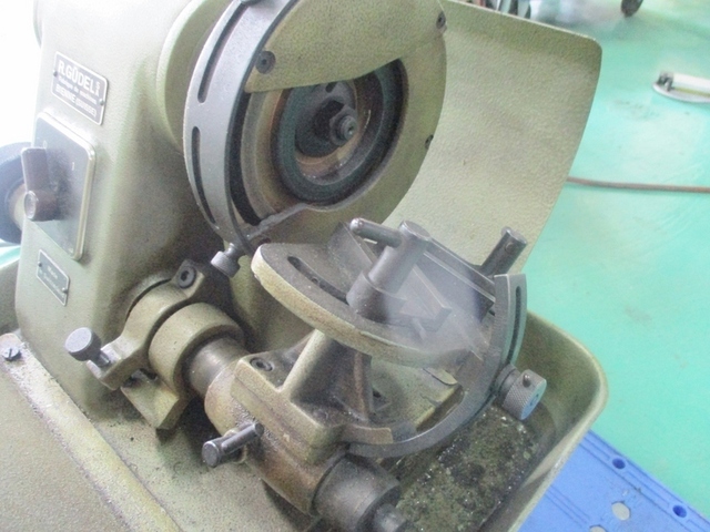 R.ガーデル 工具研削盤 Tool Grinder Image 3