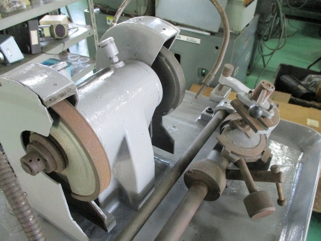  バイト研磨機 工具研削盤 の画像 2枚目
