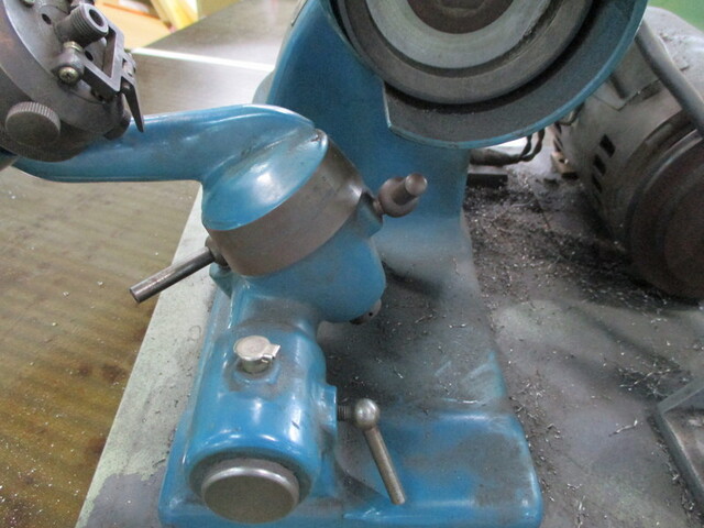 高橋精機 SUPERGRINDER for ENGRAVING 工具研削盤 の画像 5枚目