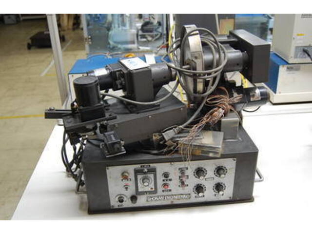  ダイヤR研磨機 Tool Grinder Image 1