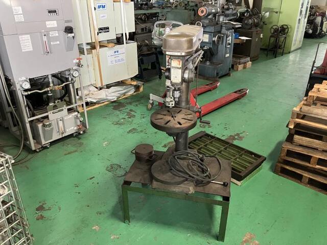 HITACHI BD-3600 Desktop Drilling Machine Image 1