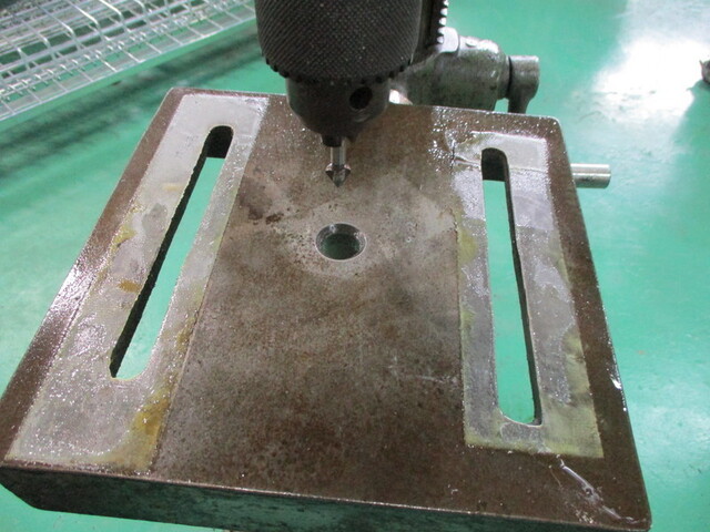  NSD-13 Desktop Drilling Machine Image 3