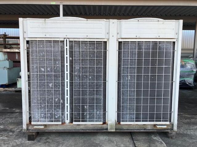 DAIKIN INDUSTRIES UWAXP630B Chiller/Cooling Tower Image 1